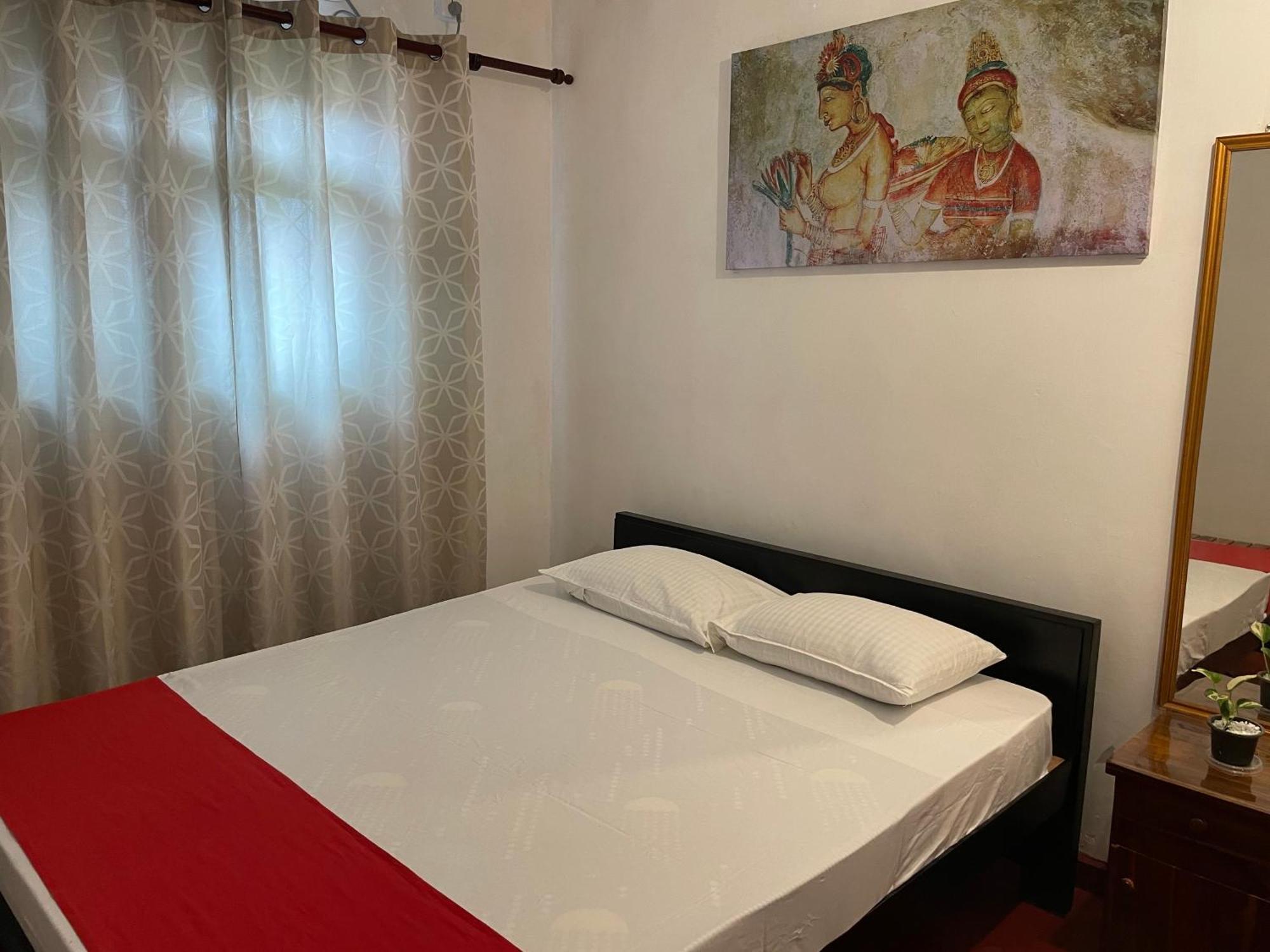 אנוראדפורה Olivia Homestay מראה חיצוני תמונה